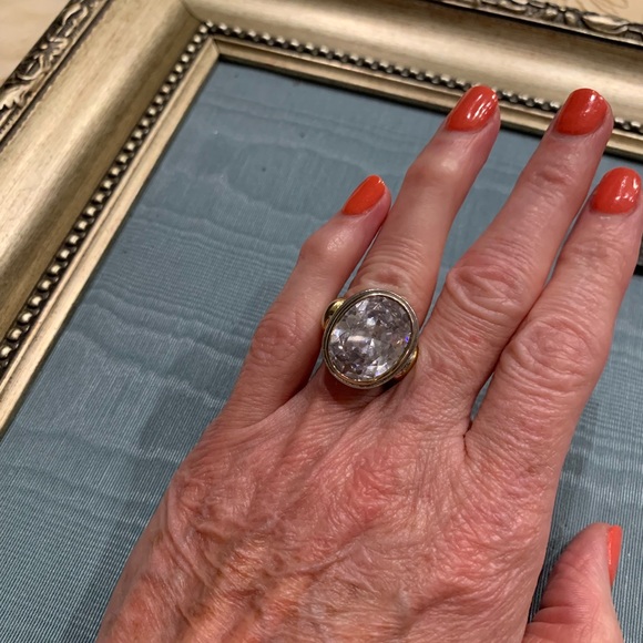 Lia Sophia Silver Ring - Picture 5 of 6